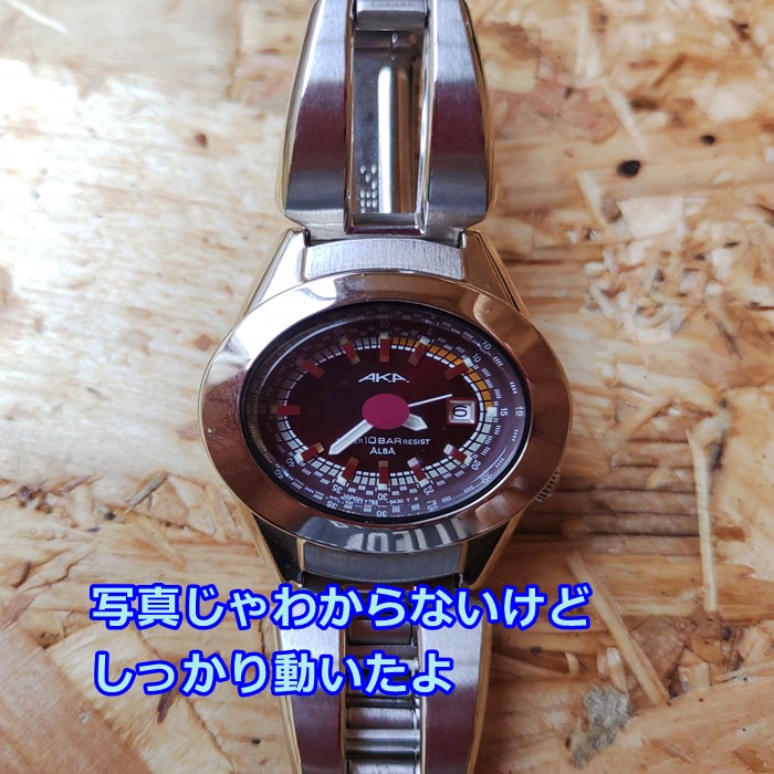 SR621へ電池交換した腕時計が動作した写真